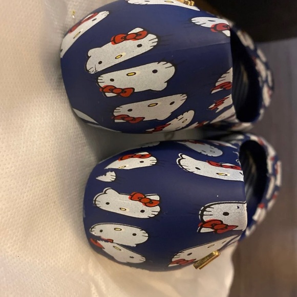 Mel by Melissa hello kitty shoes sz13 - Picture 5 of 5